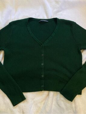 Brandy Melville Forest Green Ribbed V-Neck Button Cardigan